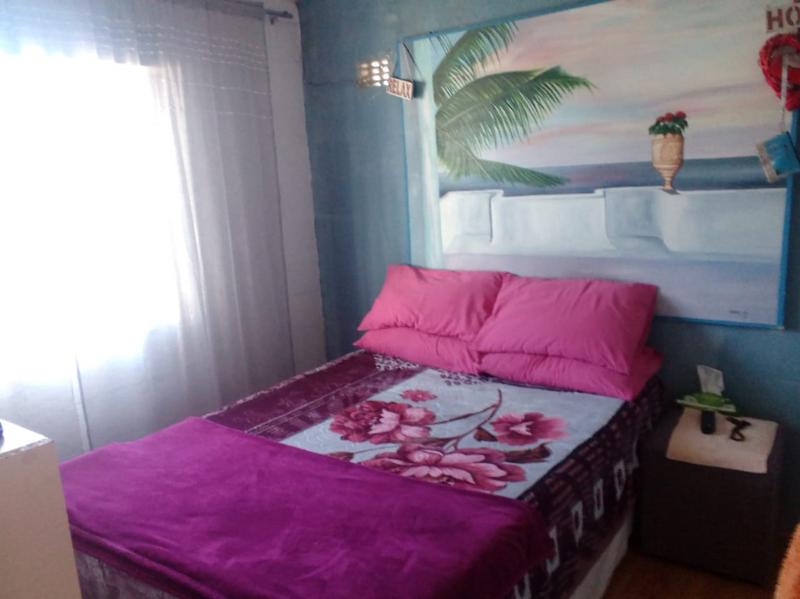 2 Bedroom Property for Sale in Pelikan Park Western Cape